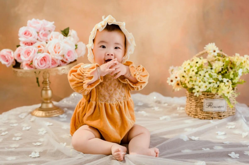 单县五个月的宝宝可以坐吗 单县五个月的宝宝可以坐吗